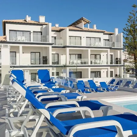 Correeira Luxury Residence T2 C- Albufeira, Pools, Wifi, Bbq, Beach Lejlighed