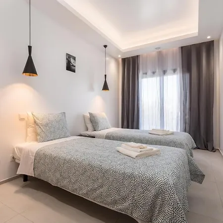 Correeira Luxury Residence T2 C- Albufeira, Pools, Wifi, Bbq, Beach