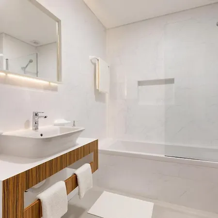 Correeira Luxury Residence T2 C- Albufeira, Pools, Wifi, Bbq, Beach Albufeira